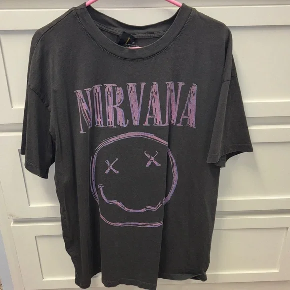Cotton On Black Nirvana Tee - Picture 1 of 1